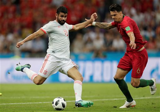 金身告破，塔帅治下阿森纳首次在欧冠小组／联赛阶段主场丢球