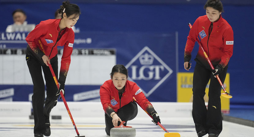 阿隆索帅位告急！皇马提前找好3位备胎：两位名帅+1名少帅